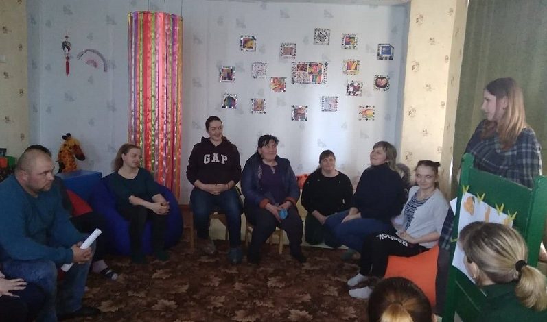 22 березня в КДНЗ «Веселка» відбулися батьківські збори з елементами тренінгу на тему: "Стежиною батьківської мудрості"