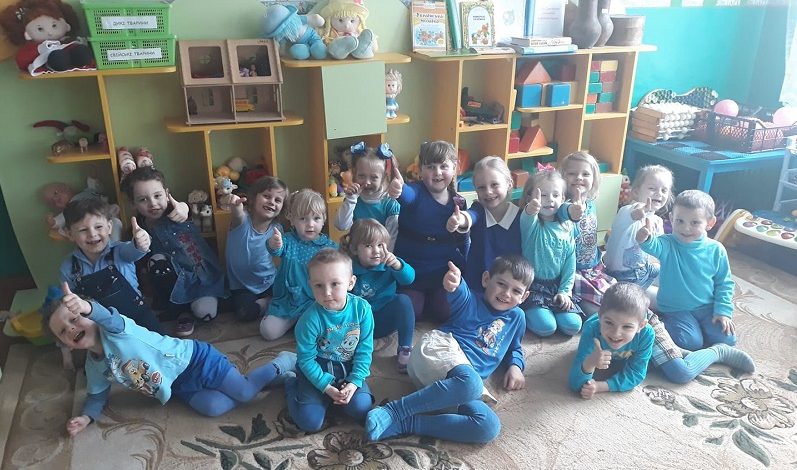 Вдягни сьогодні синє й підтримай аутиста: другого квітня Міжнародний день поширення знань про аутизм