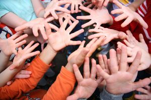 Участь у Всеукраїнських благодійних акціях: «Вишиванка дітям зони АТО» та «Серце до серця»