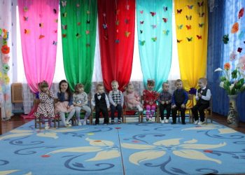 Свято весни в Капітошок «Матусині помічники»